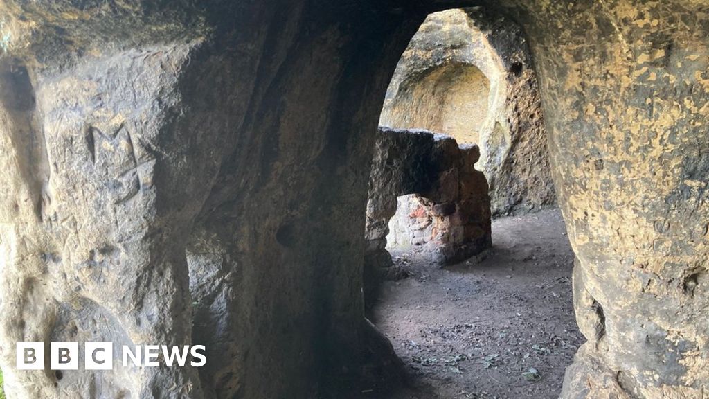 Historic Derbyshire caves restored after graffiti vandalism - BBC News