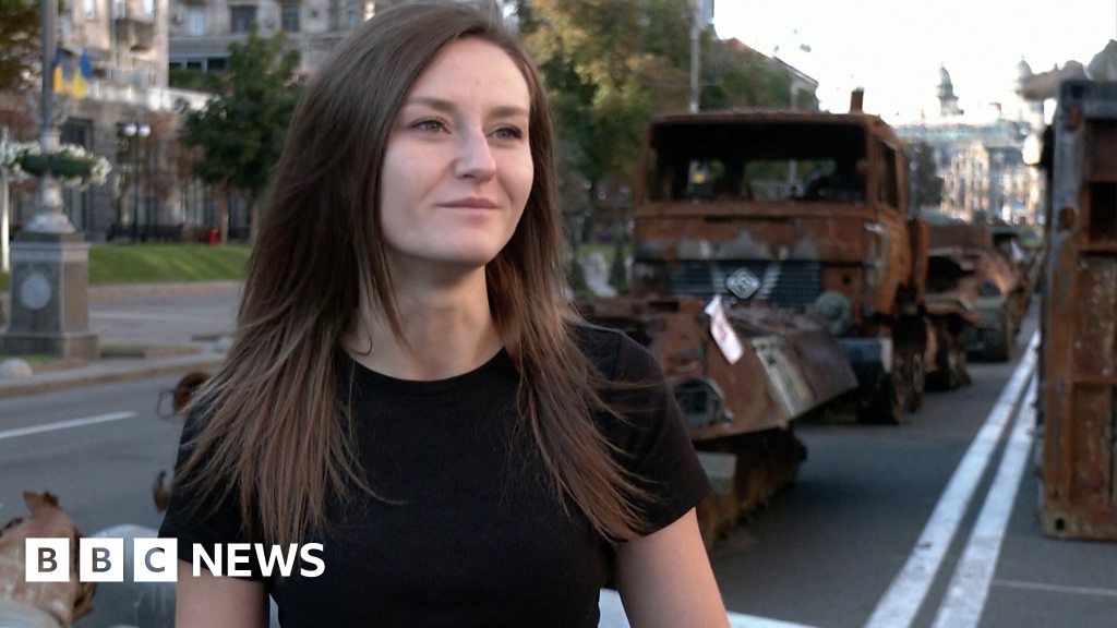 Ukraine war: Kyiv residents share their views on six months of war