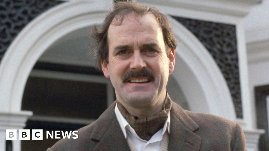 Fawlty Towers Named Best British Sitcom By Comedians Bbc News