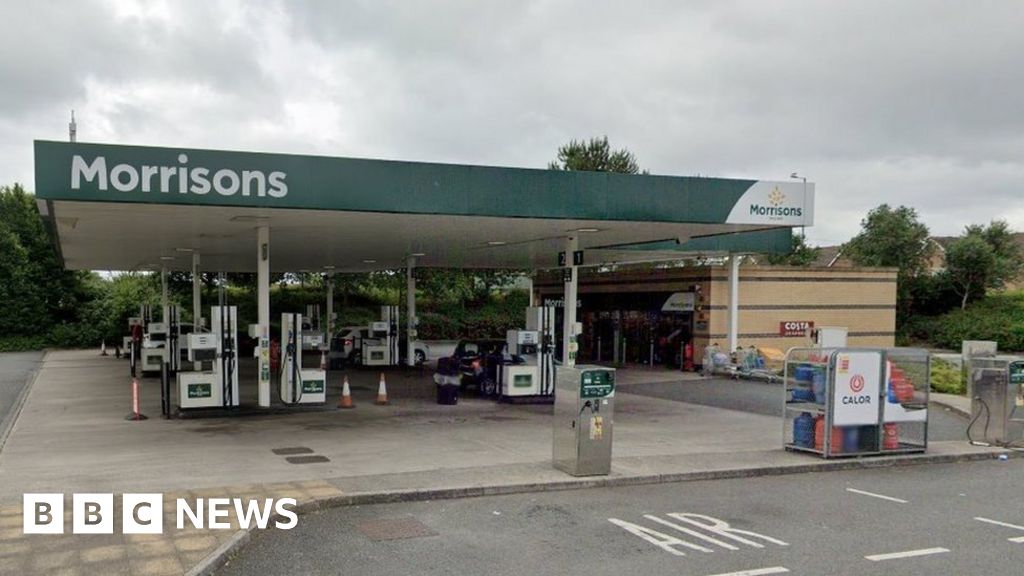 Baglan petrol station liquid gas leak prompts emergency response