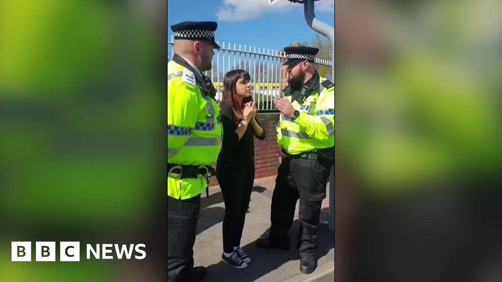 Grand National: Animal Rising activist detained at Aintree - BBC News