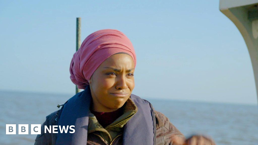 Great British Bake Off Winner Nadiya Hussain All At Sea - BBC News