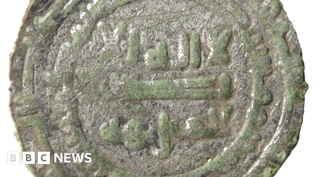 Viking Replica Arabic Coin Brooch Found At Watton By Detectorist Bbc News