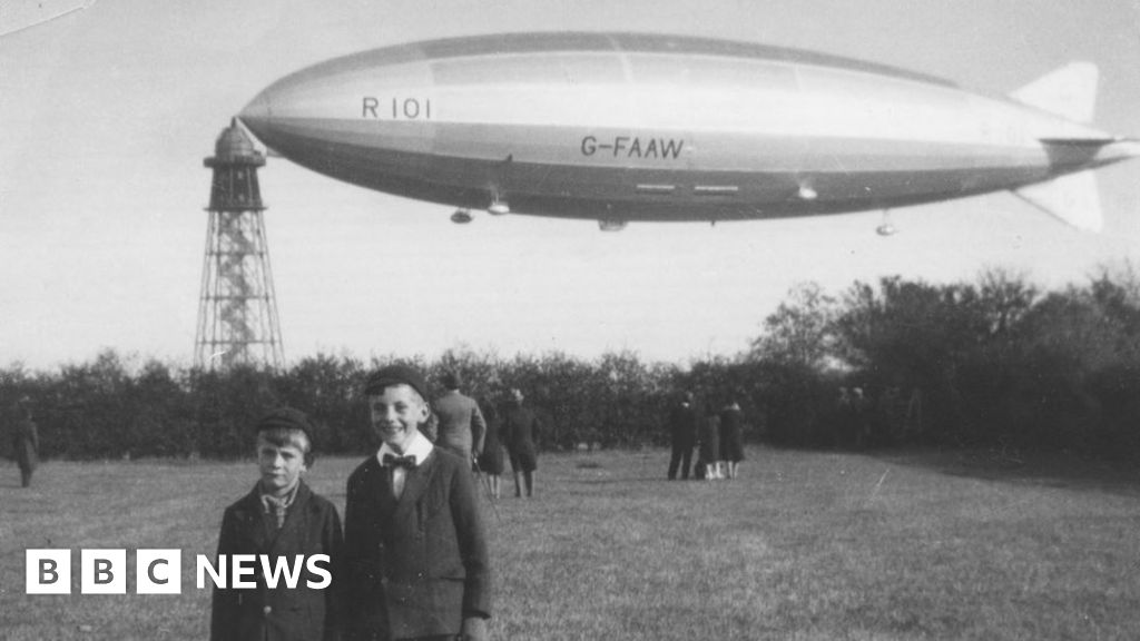 R101 airship crash: 'Hope and sadness' on 90th anniversary - BBC News