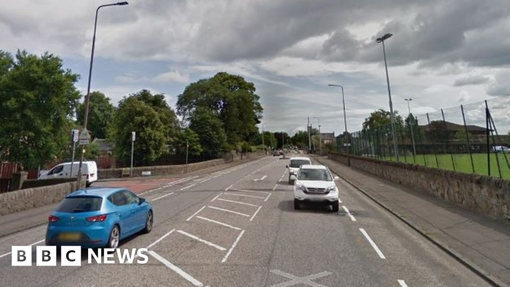 Teenager charged over Edinburgh motorcycle disorder - BBC News