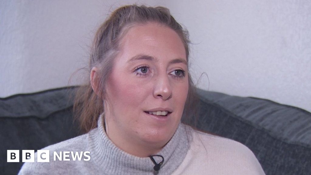 Meter Issues Leave Wallasey Pregnant Mum Without Gas For Days Bbc News