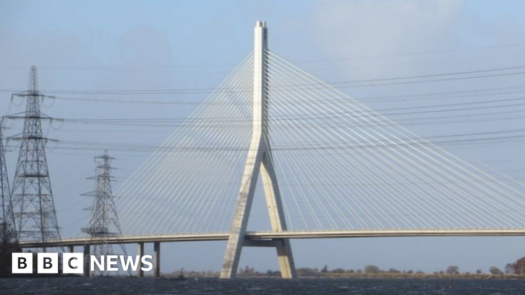 Flintshire Bridge reopens following demonstration