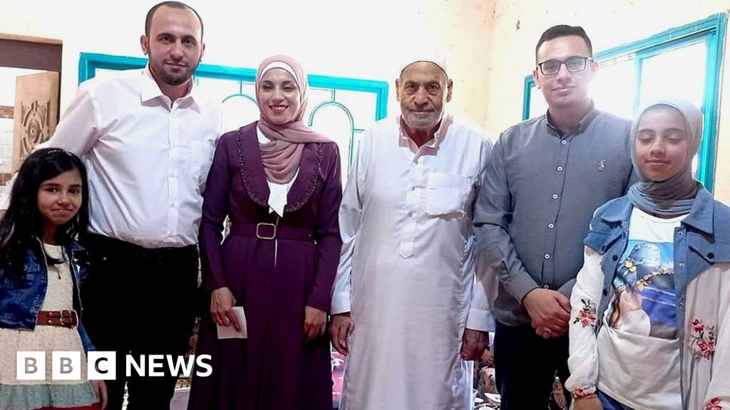 Anguished UK Palestinians grieve for loved ones in Gaza