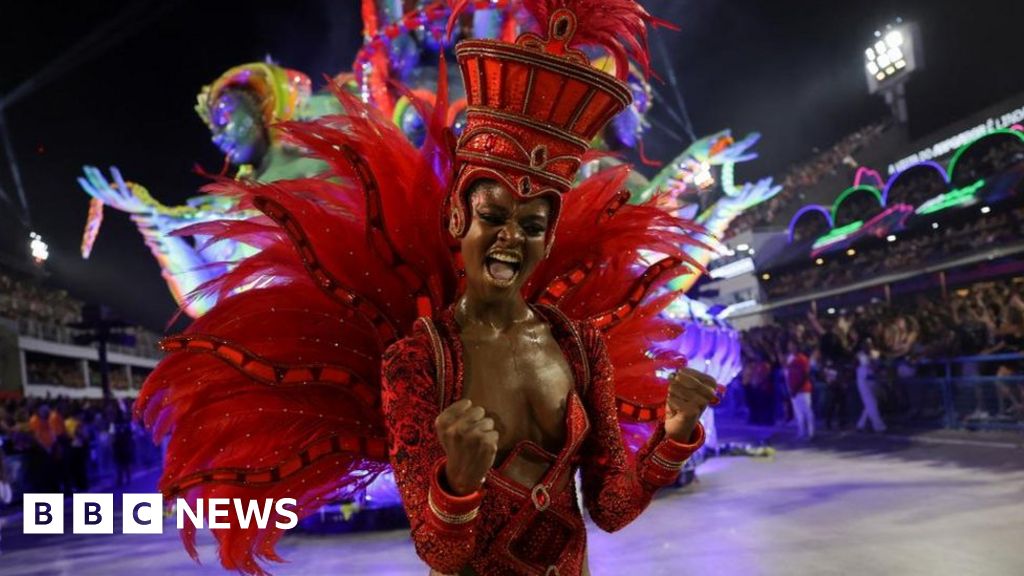 Самбата Viradouro училище спечели горещо оспорваното състезание за карнавални паради