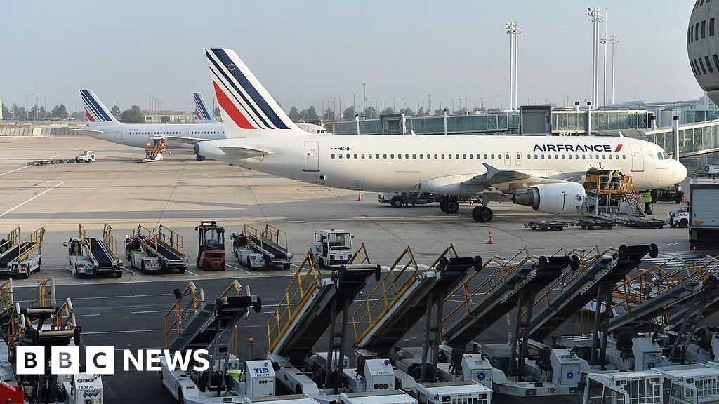 Belarus: Russia blocks some flights for avoiding its ally Belarus: Russia blocks some flights for avoiding its ally