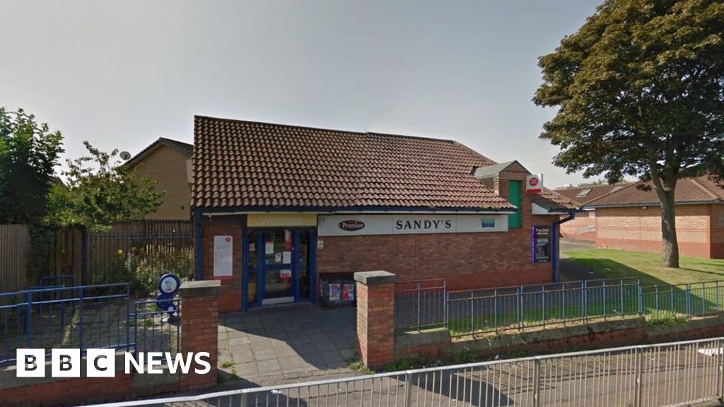 Men sought after post office raid in Edinburgh BBC News