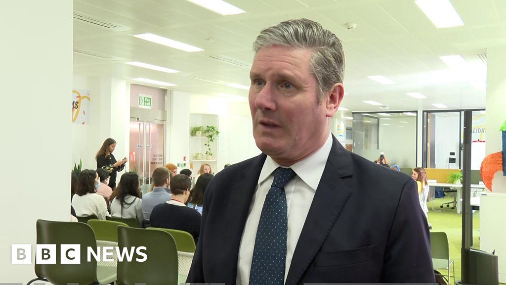 Ukraine war: Starmer calls for 'simple route to sanctuary' for refugees