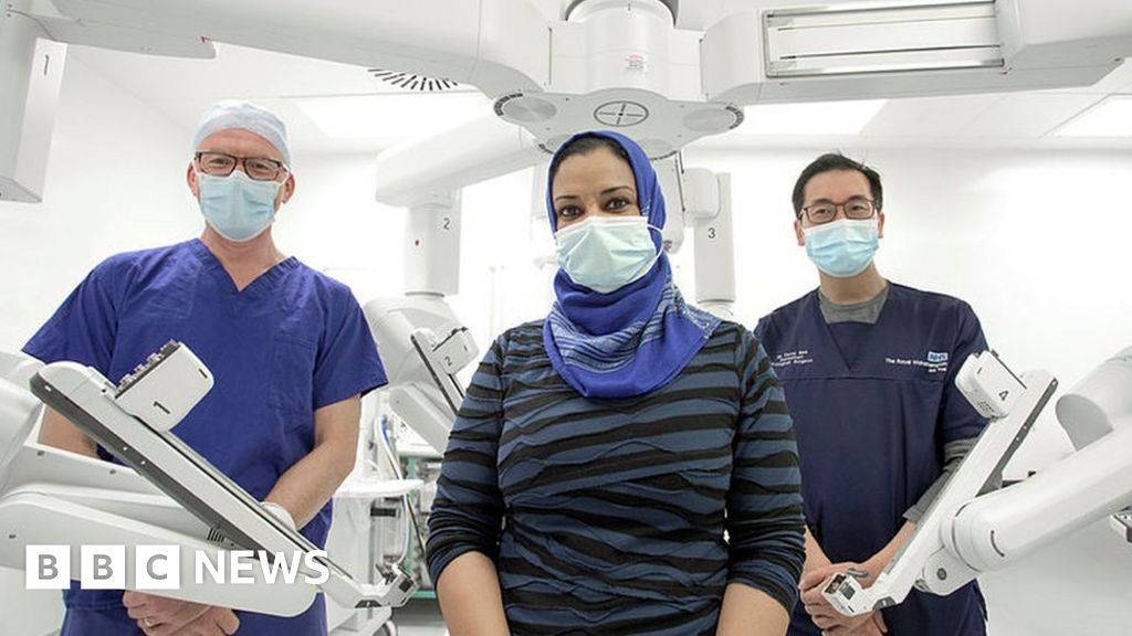 new-robot-aiding-surgery-at-wolverhampton-hospital