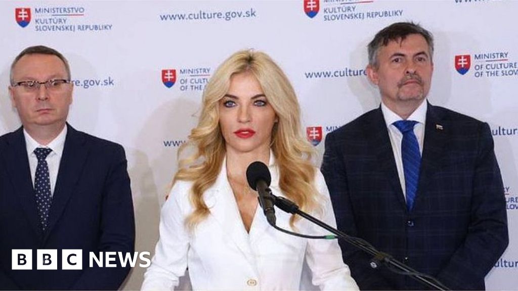 De populistische regering van Slowakije vervangt de publieke omroep