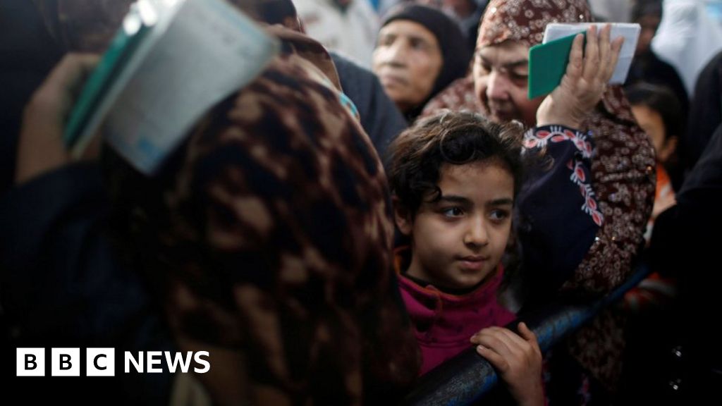 US holds back $65m aid to Palestinians