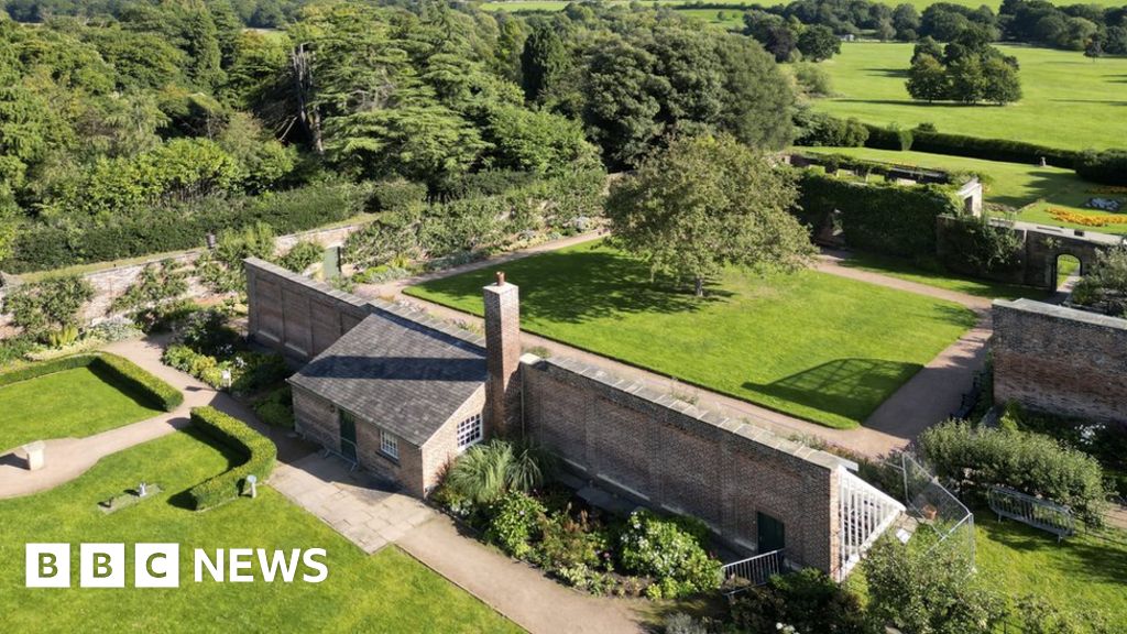 Seven historic Yorkshire sites added to 'At Risk' register 