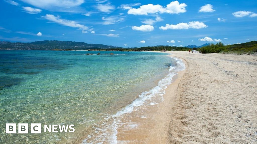Dozens of people are facing fines of up to €3,000 (£2,580; $3,650) for removing beach sand and shells from the Italian island of Sardinia, local me