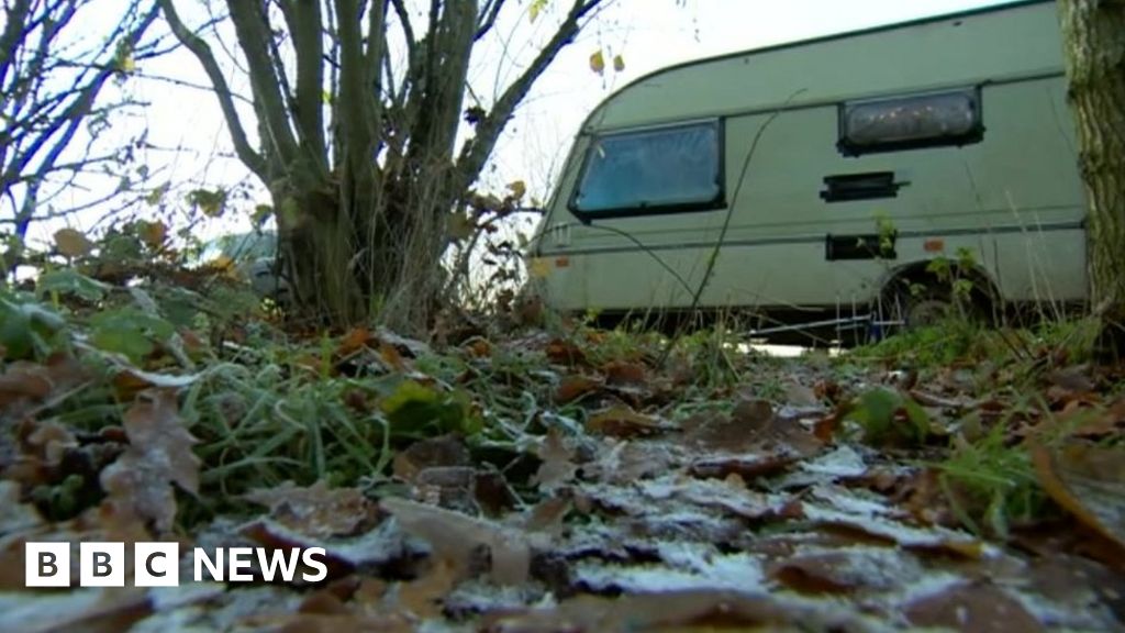 Cost of living: The ‘lucky’ caravan couple facing a freezing future