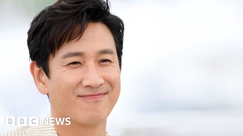 Lee Sun-kyun: Актьор паразит, открит мъртъв, казват доклади