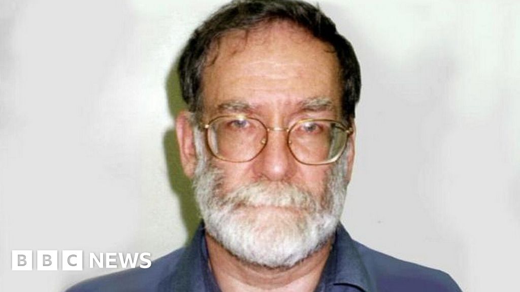 Gmp Disposal Of Harold Shipman Victims Tissue Samples Within The Law Bbc News 