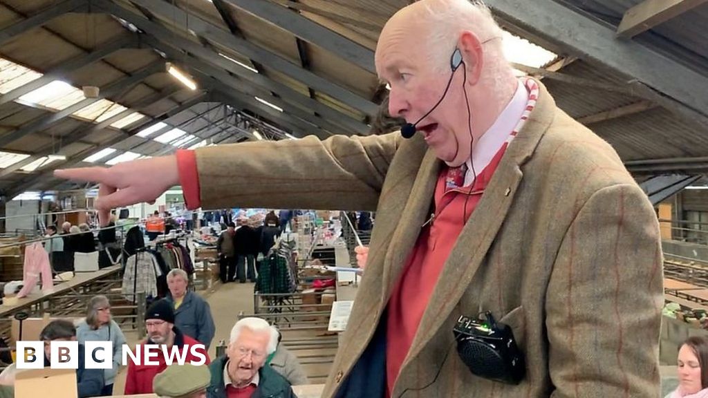 Hatherleigh Market breaks auction world record BBC News