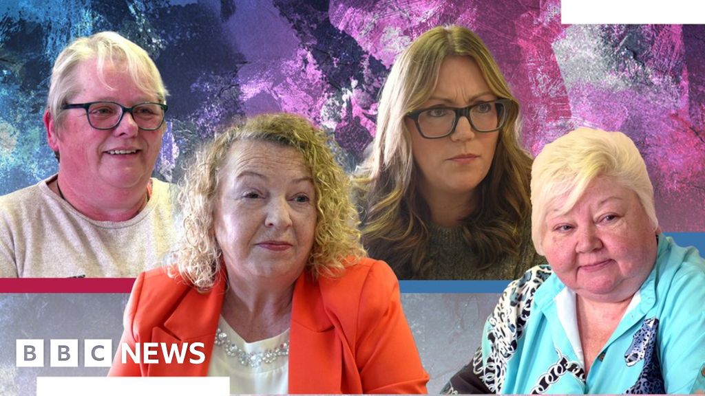 DUP: Loyalist women have mixed views on Stormont boycott - BBC News