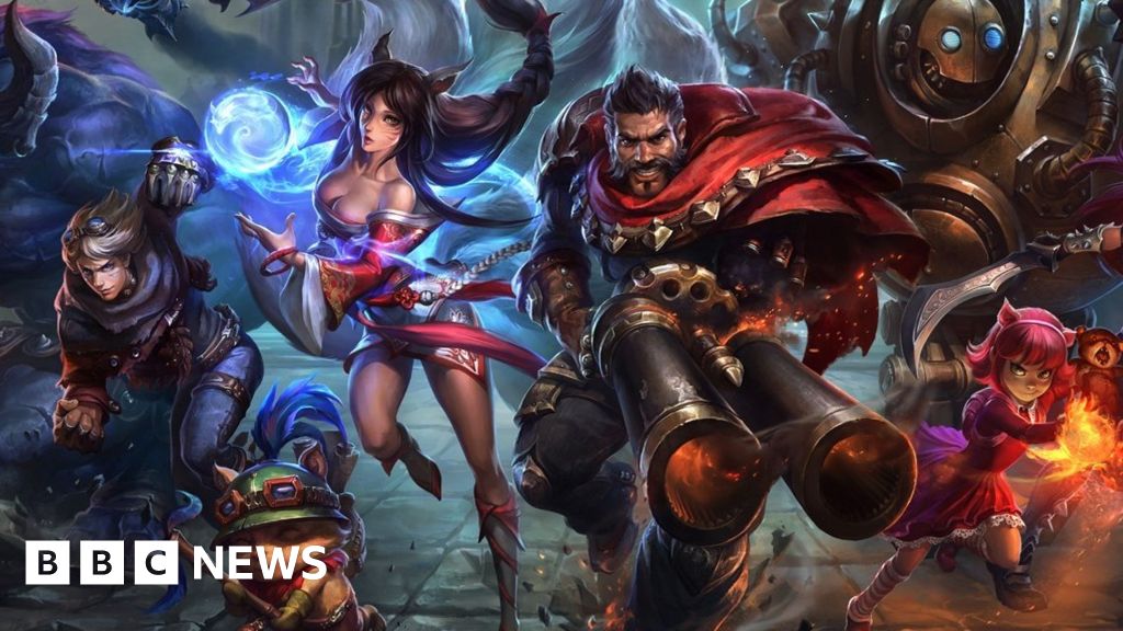 SKT crowned 2016 League of Legends world champions - BBC News