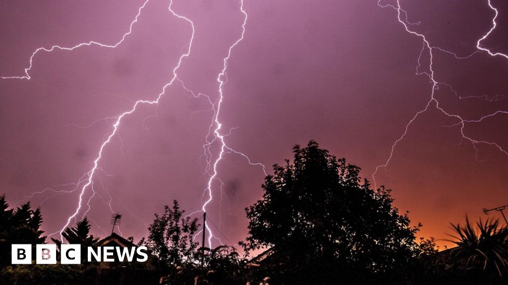 Thunderstorms and hail to sweep across Scotland