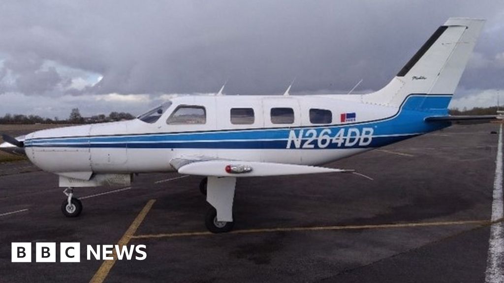 Emiliano Sala plane crash: The story behind the transfer flights - BBC News