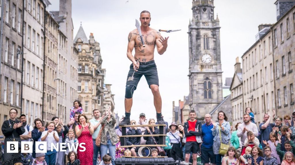 Edinburgh Festival: the biggest arts festival in the world begins