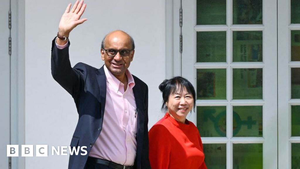 Гражданите на Сингапур избраха Тарман Шанмугаратнам за свой следващ президент