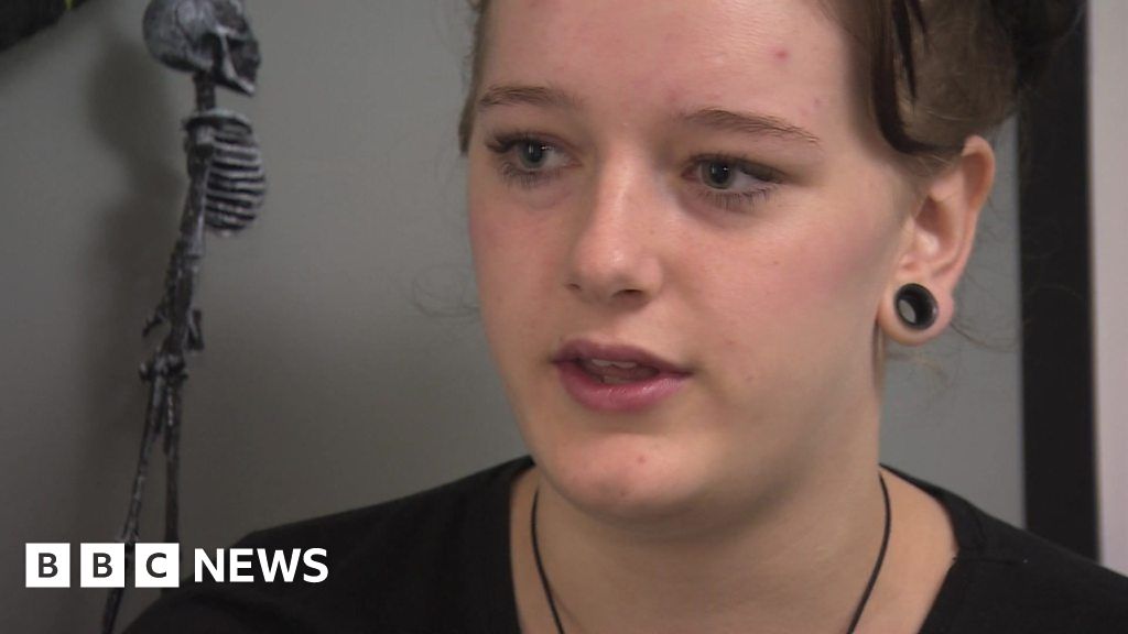 Girl With Mental Health Problems Placed On Adult Ward BBC News