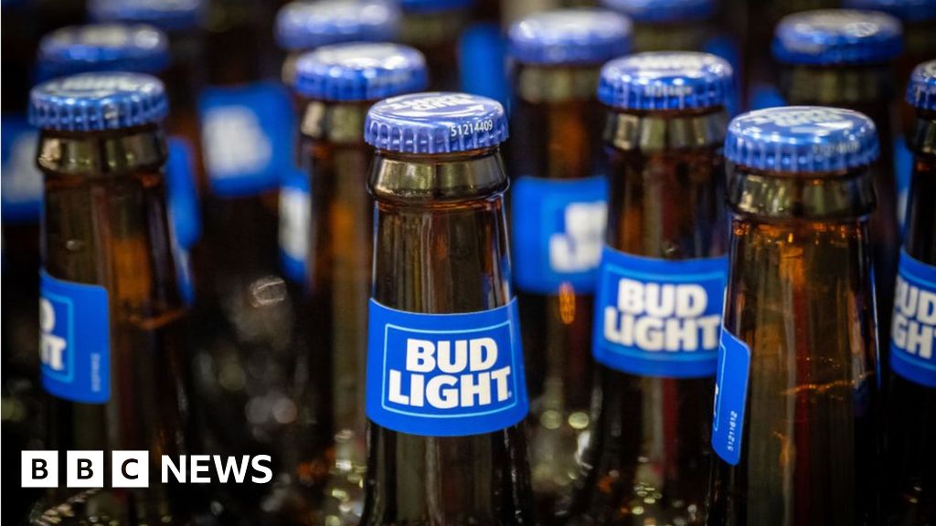 Marlboro firm sells $2.2bn stake in Bud Light owner