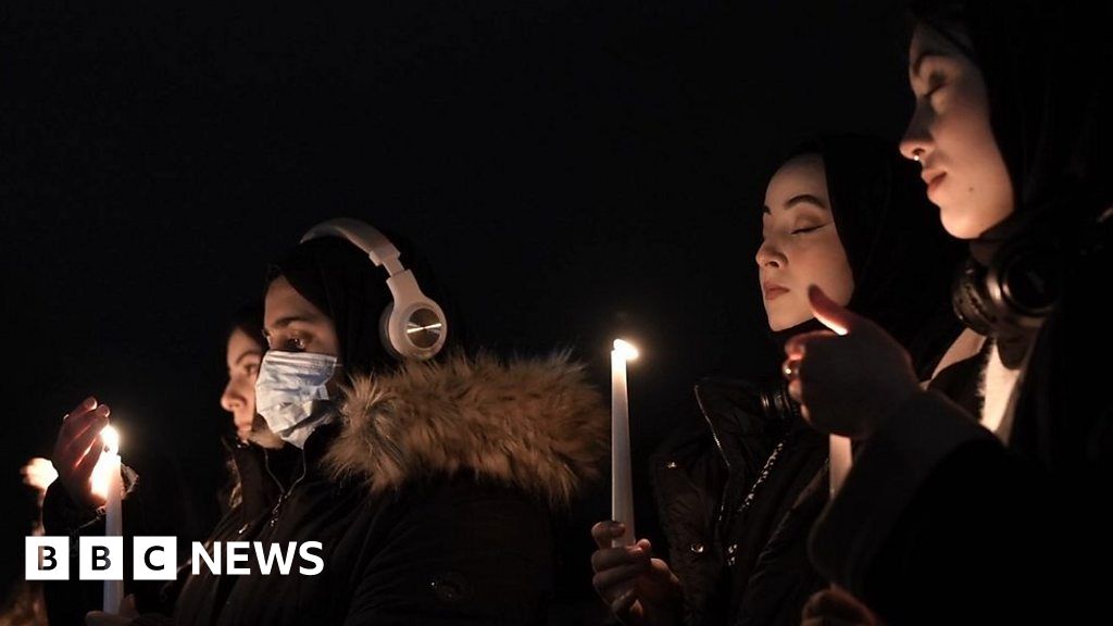 Ashling Murphy Hundreds Attend Cardiff Vigil For Runner BBC News ashling-murphy-hundreds-attend-cardiff-vigil-for-runner-bbc-news