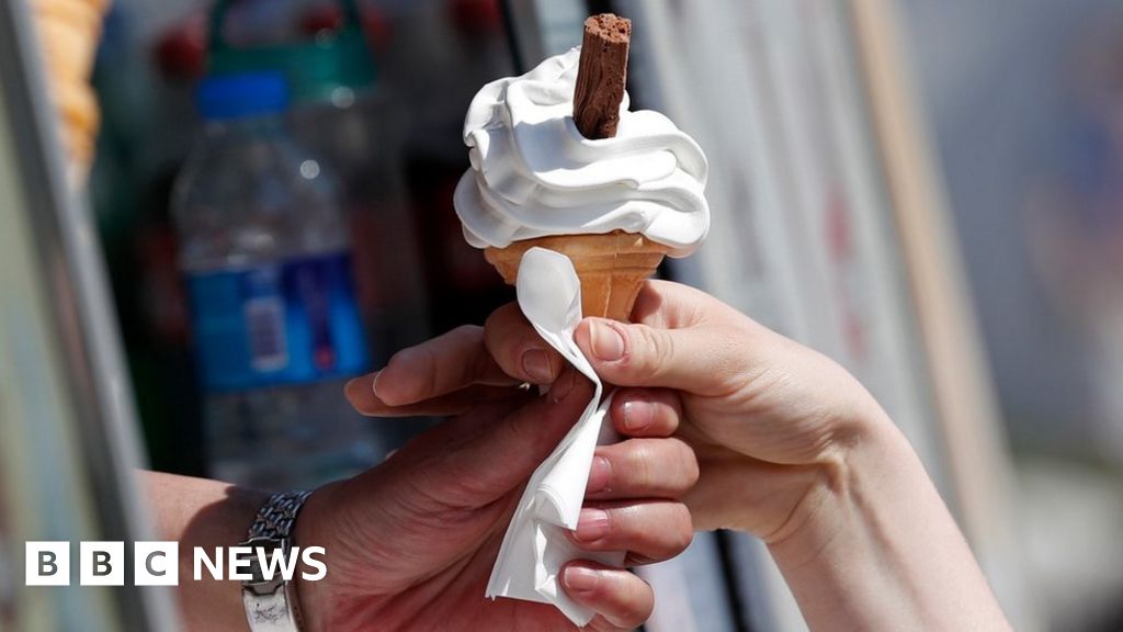 Cadbury Flake too crumbly for 99s, moan ice cream sellers