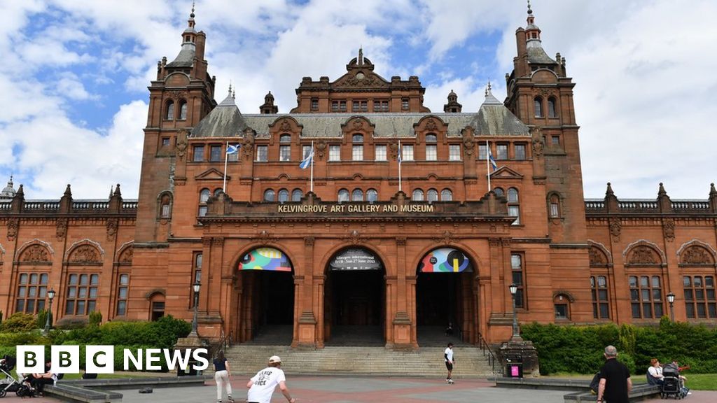 Kelvingrove Museum to be sold over Glasgow equal pay bill - BBC News