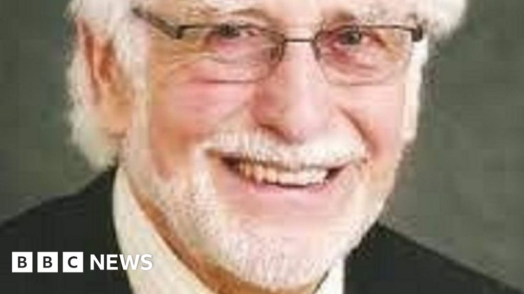 Ex Worcester councillor and mayor Aubrey Tarbuck dies