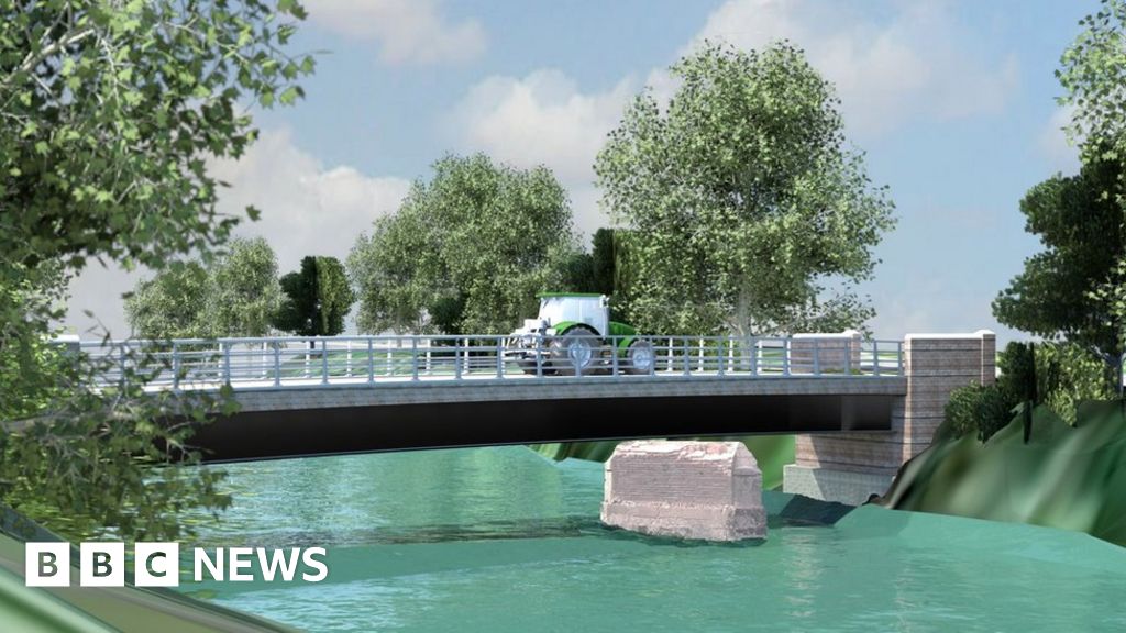 Image of collapsed Tenbury Wells bridge replacement BBC News