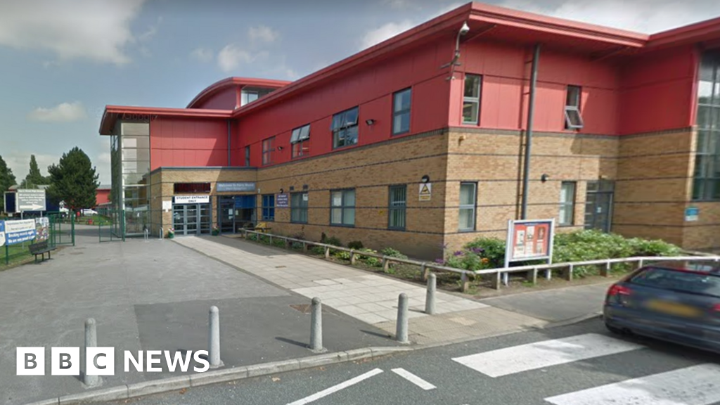 Girl, 14, stabbed at Didsbury school and boy arrested - BBC News