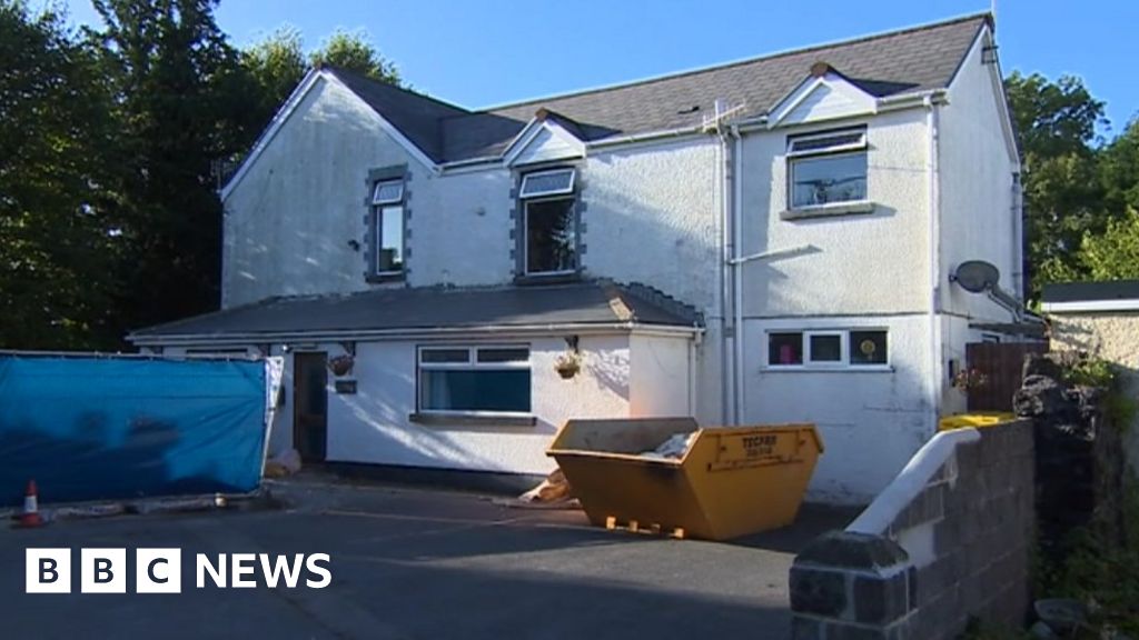 Gower Lodge Police file on private care home handed to CPS