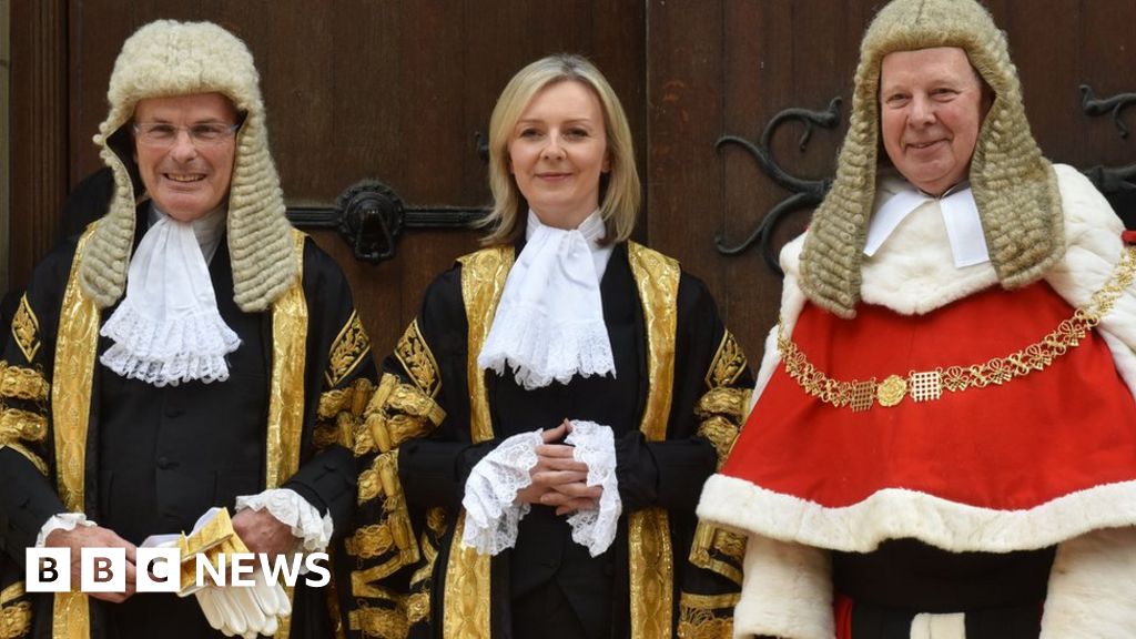 UK Has Lowest Proportion Of Female Judges In The EU - BBC News