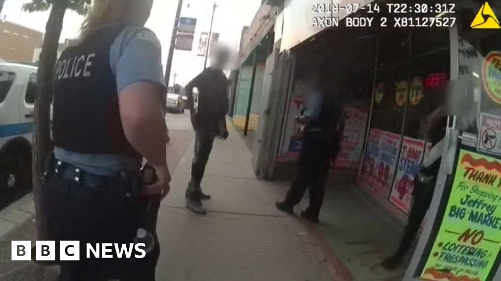 Chicago Shooting Police Release Bodycam Footage After Protests Bbc News 