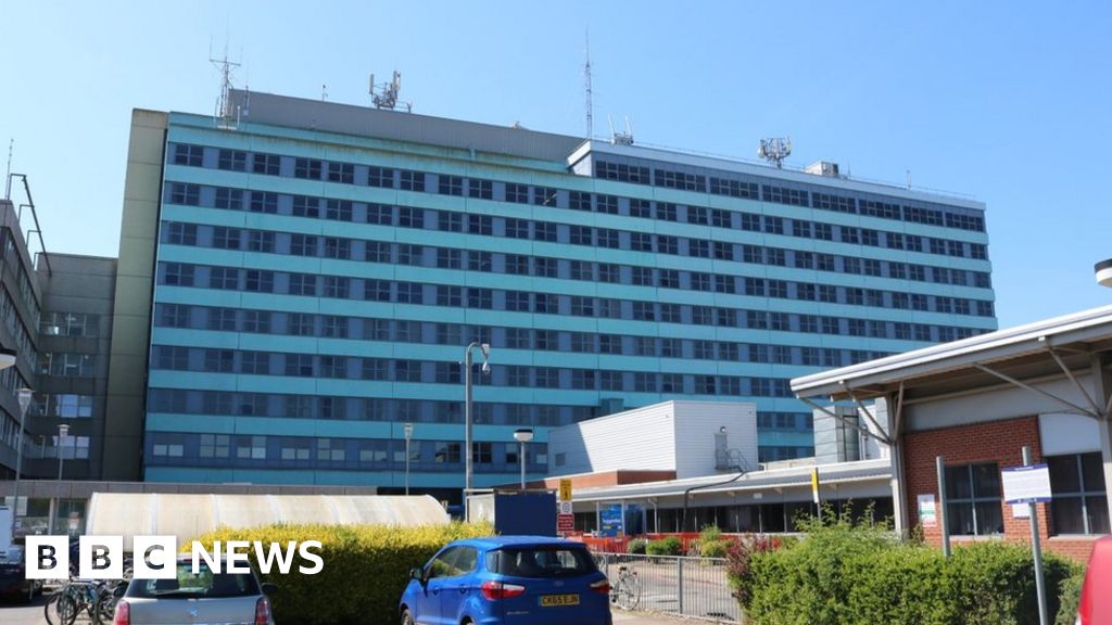 Boston's Pilgrim Hospital: Junior doctors axed from children's ward ...