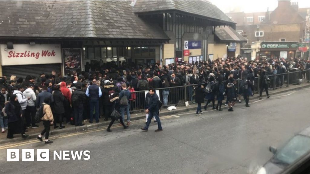 Central Line strike London Underground drivers in 24hour walkout