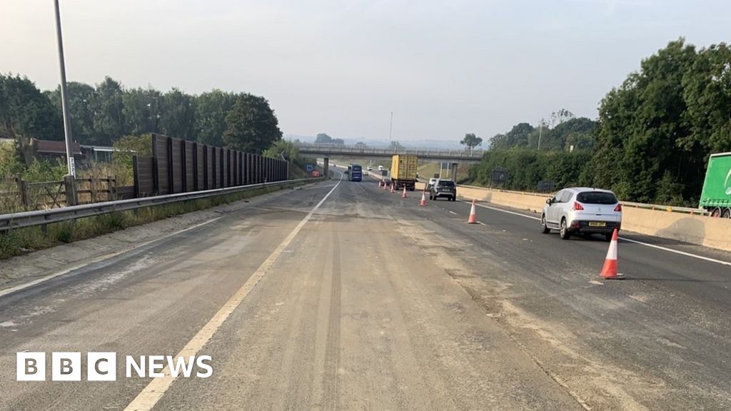 Offal Spillage Forces Partial Closure Of A1(M) In North Yorkshire