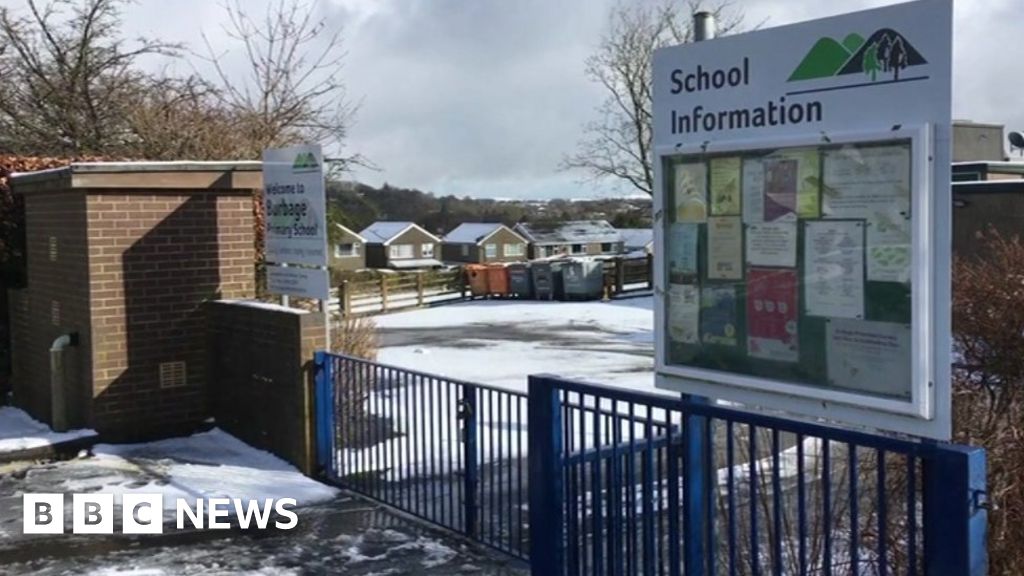 Coronavirus: parents-with-virus Buxton closure of the school caused