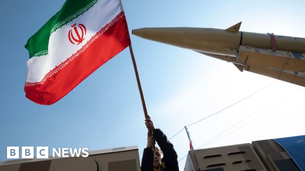 Ирански войски, обвинени в превземането на кораб, свързан с Израел