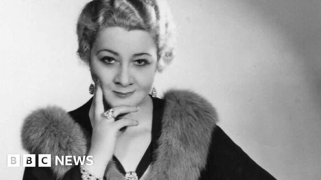 Sophie Tucker Everybody Loves A Fat Girl Bbc News