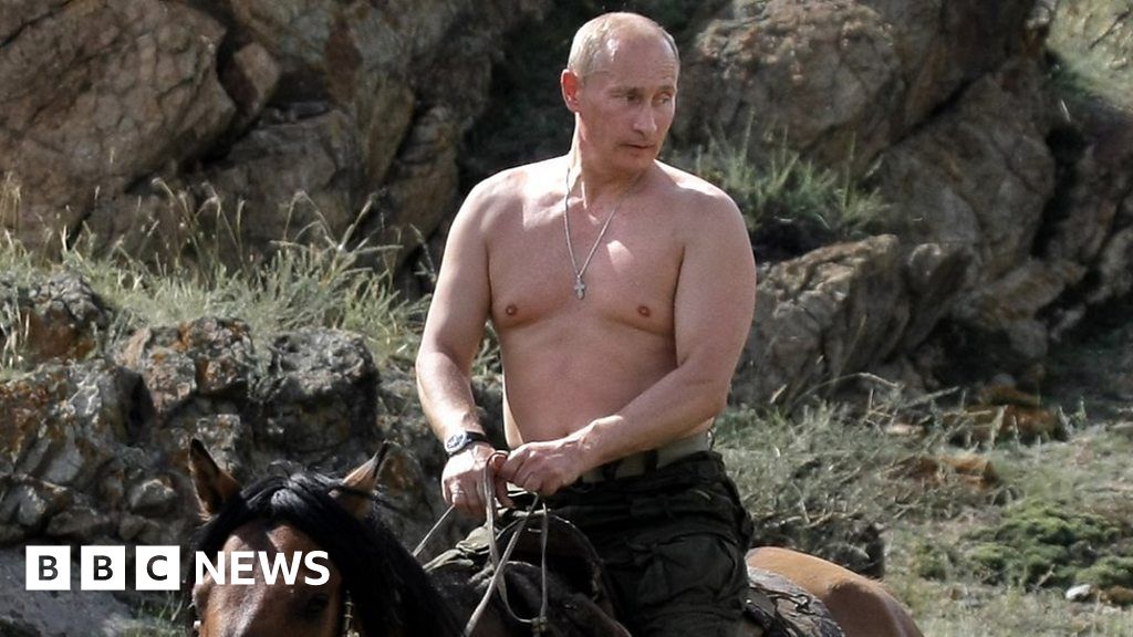 It would be disgusting to see G7 strip off – Putin