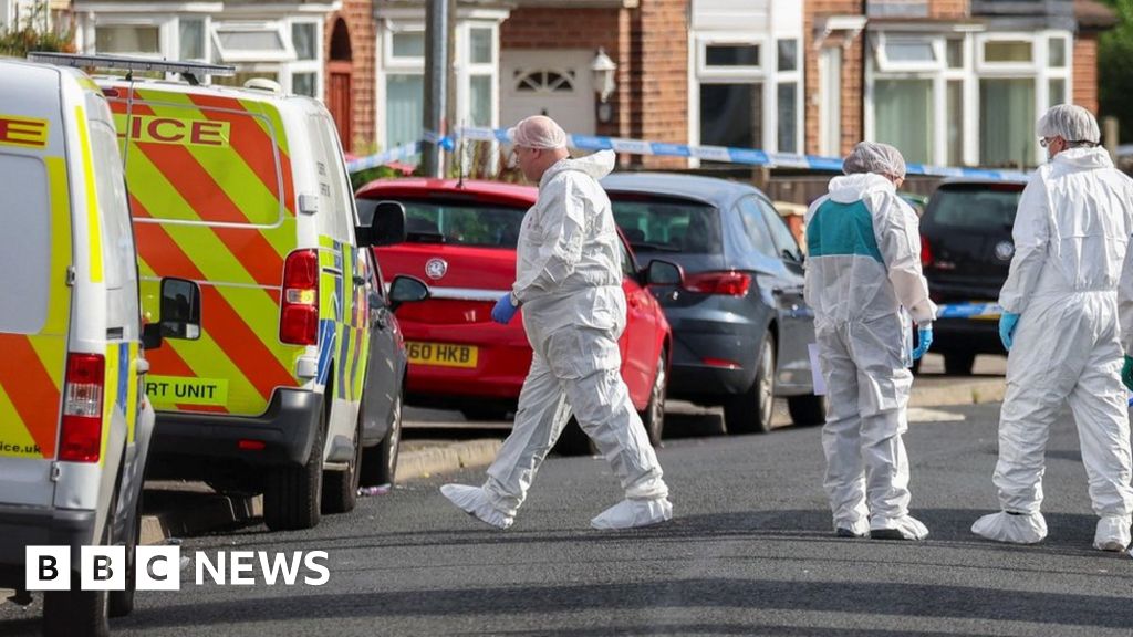 Liverpool Shooting Girl 9 Shot Dead And Two Injured